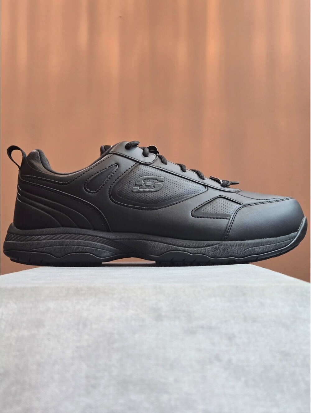 SKECHERS Dighton - Black (77111W/BLK) Men's 9.5 WIDE Slip Resistant Work Shoes